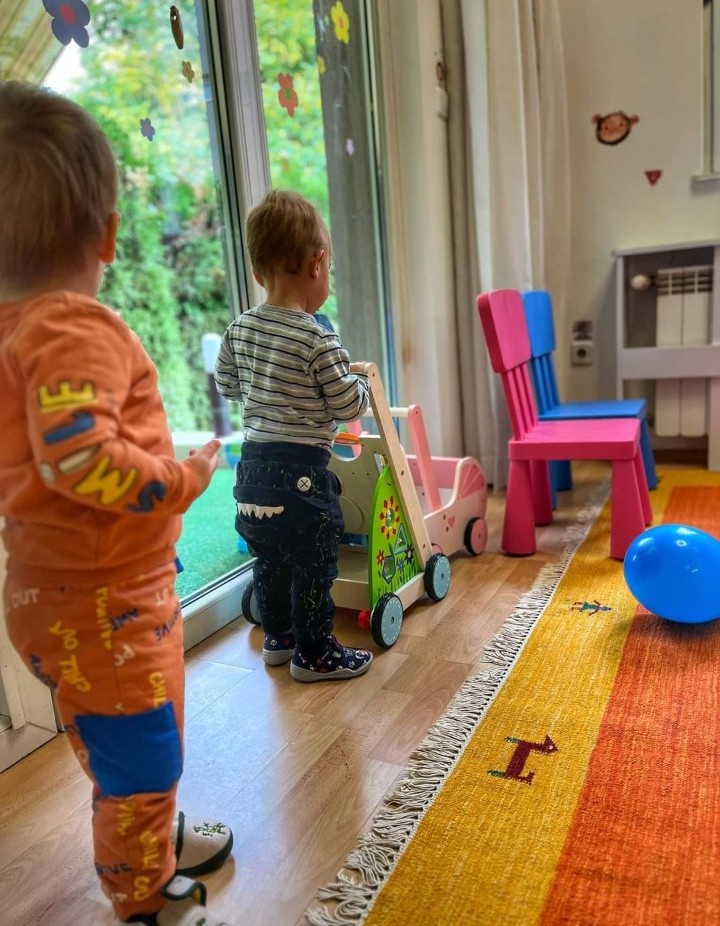 Деца в класната стая